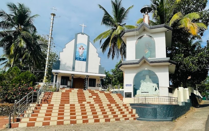 പ്രസാദഗിരി പള്ളി വികാരിക്ക് എതിരെ കൊലപാതകശ്രമം